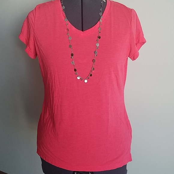 🌊 3/$15 NWOT Cascade Sport Top - Picture 2 of 8